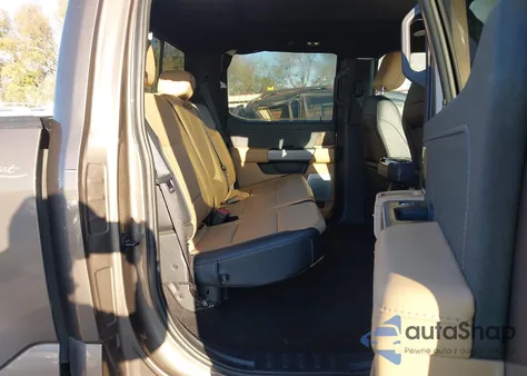 2022 Ford F-150 Lariat z USA, uszkodzony, nr VIN 1FTFW1E84NFA48571